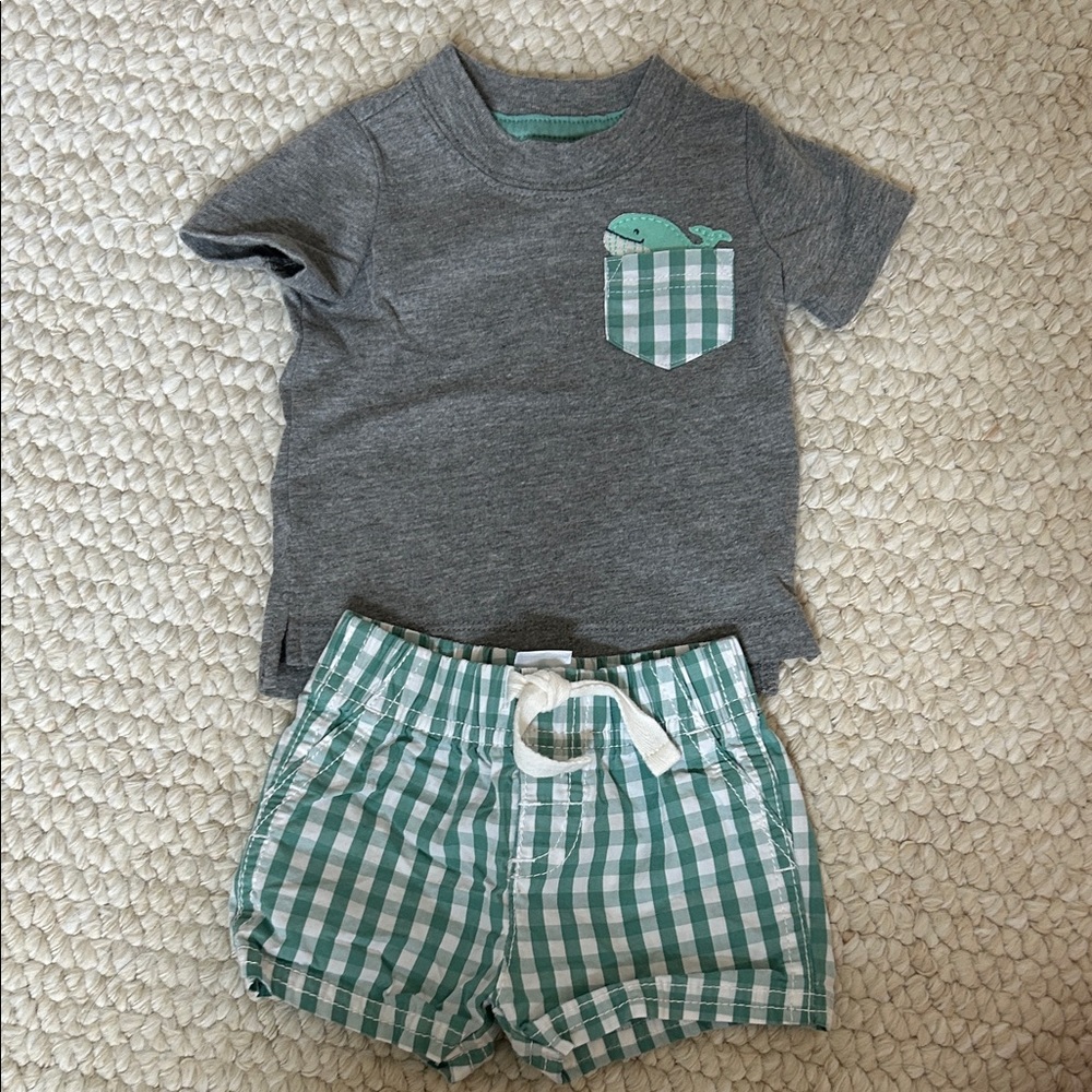 Newborn baby outfit